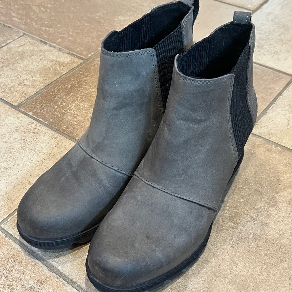 Sorel Joan Arctic II Quarry Wedge Leather Boots Gray 3022-052 Womens Size 10